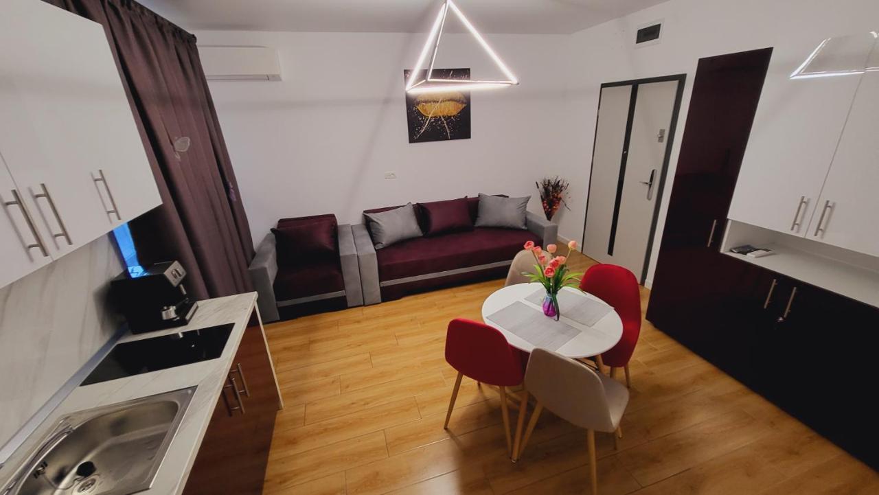 Mamaia Nord Signature Promenada-Apartments ナボダリ エクステリア 写真