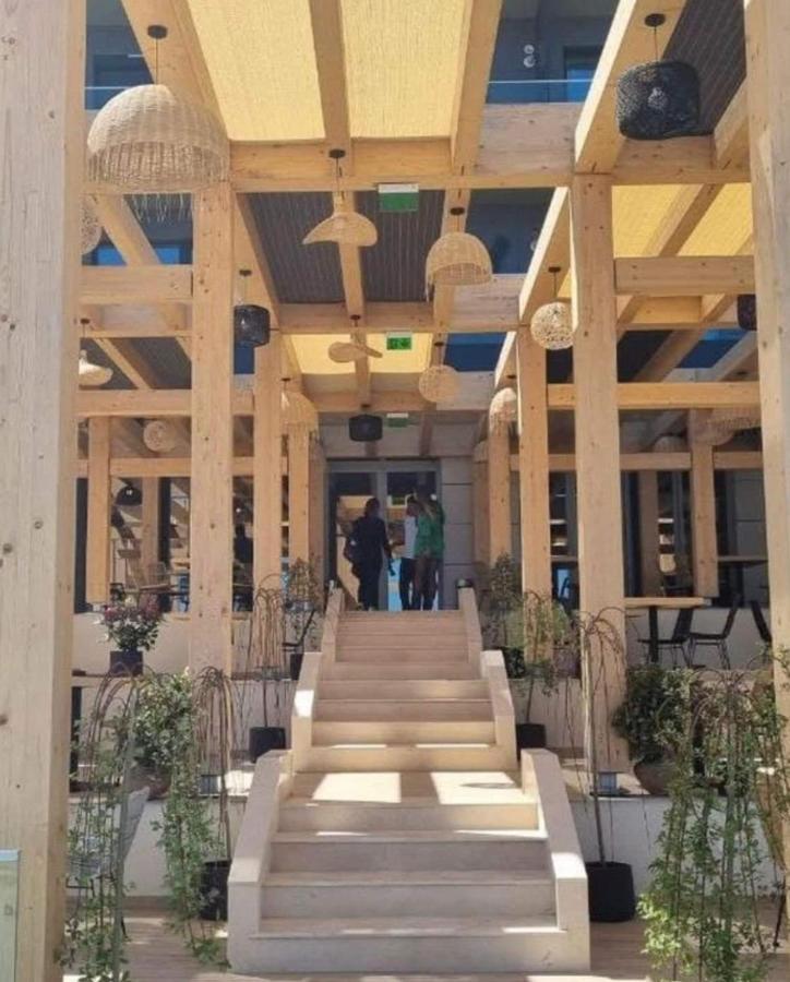 Mamaia Nord Signature Promenada-Apartments ナボダリ エクステリア 写真