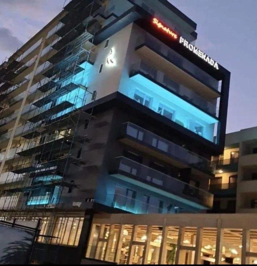 Mamaia Nord Signature Promenada-Apartments ナボダリ エクステリア 写真